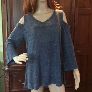 Blue lace cold shoulder tunic top